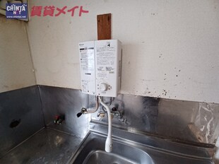 宇治山田駅 徒歩13分 1階の物件内観写真